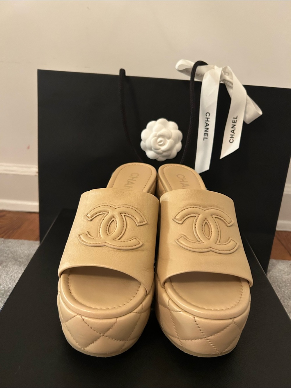 Lambskin CHANEL Quilted CC Platform Mules 39.5 Beige- EXCELLENT CONDITION